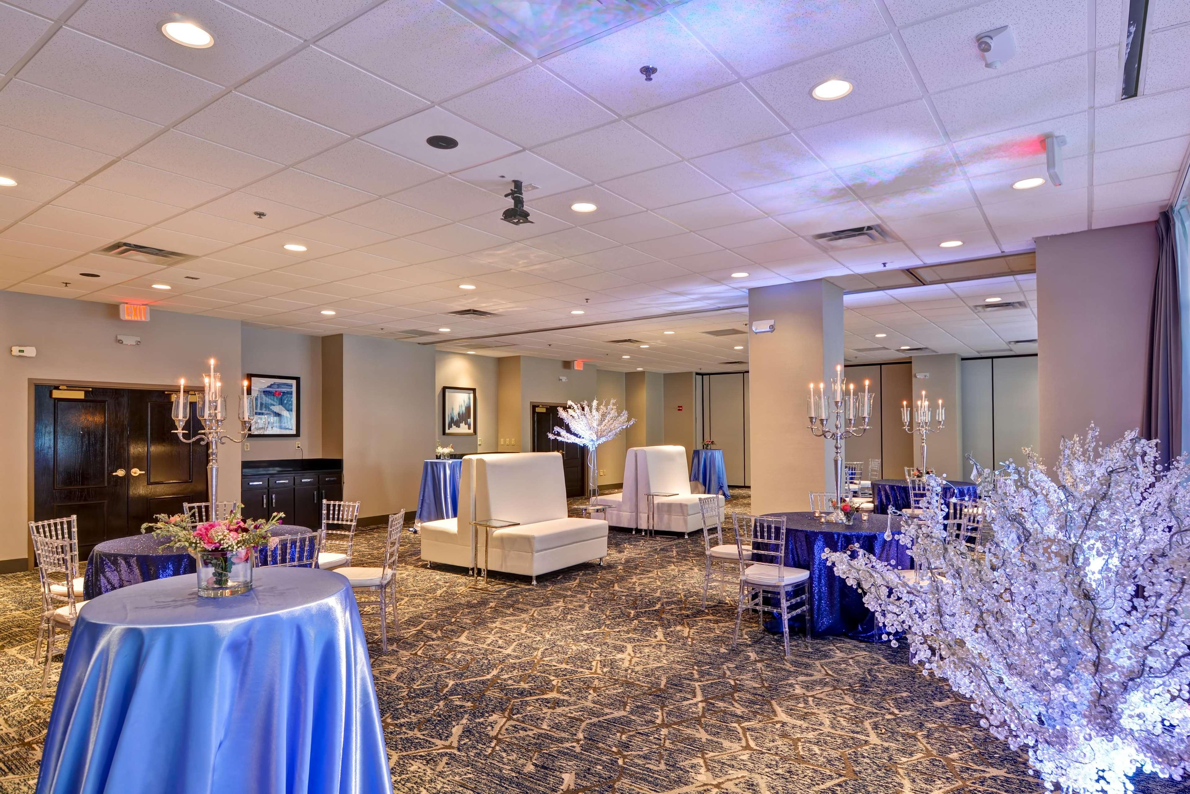 Embassy Suites By Hilton Orlando Downtown Экстерьер фото