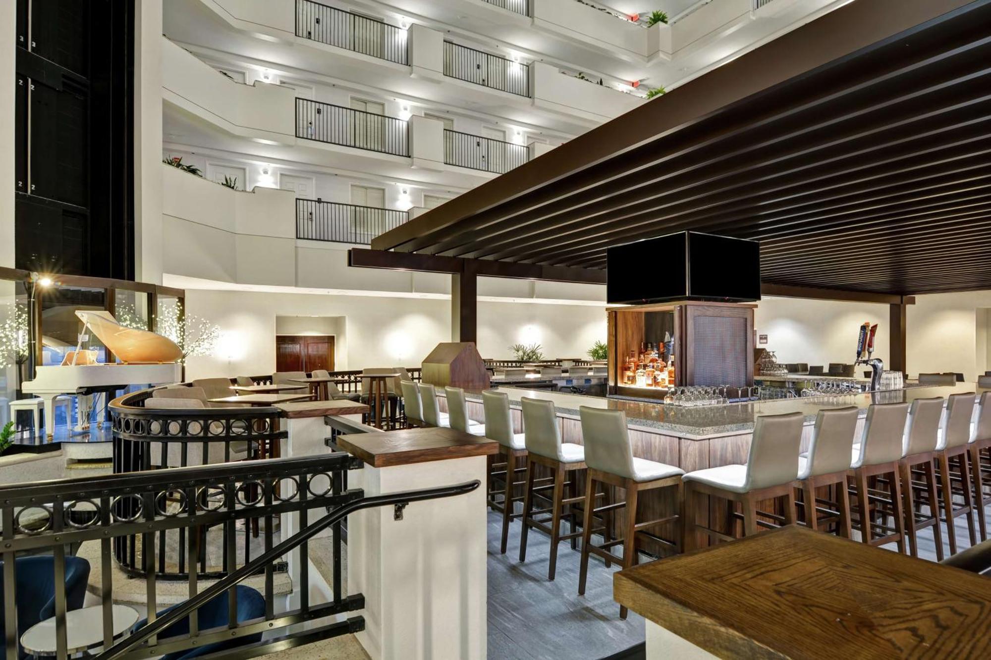 Embassy Suites By Hilton Orlando Downtown Экстерьер фото